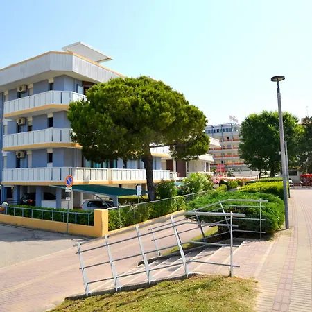 Onda Azzurra 아파트 *